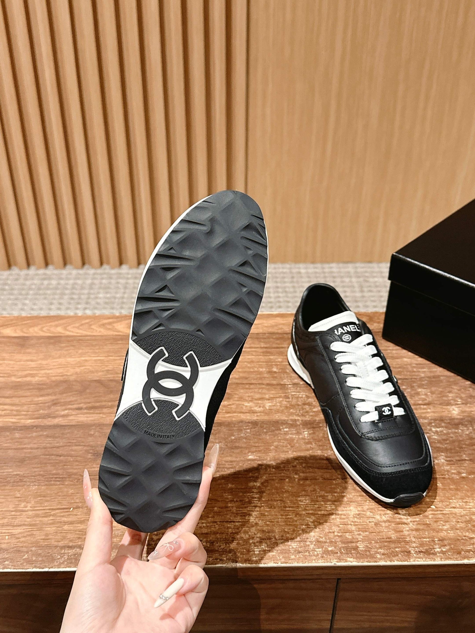 Chanel New Trainer 03