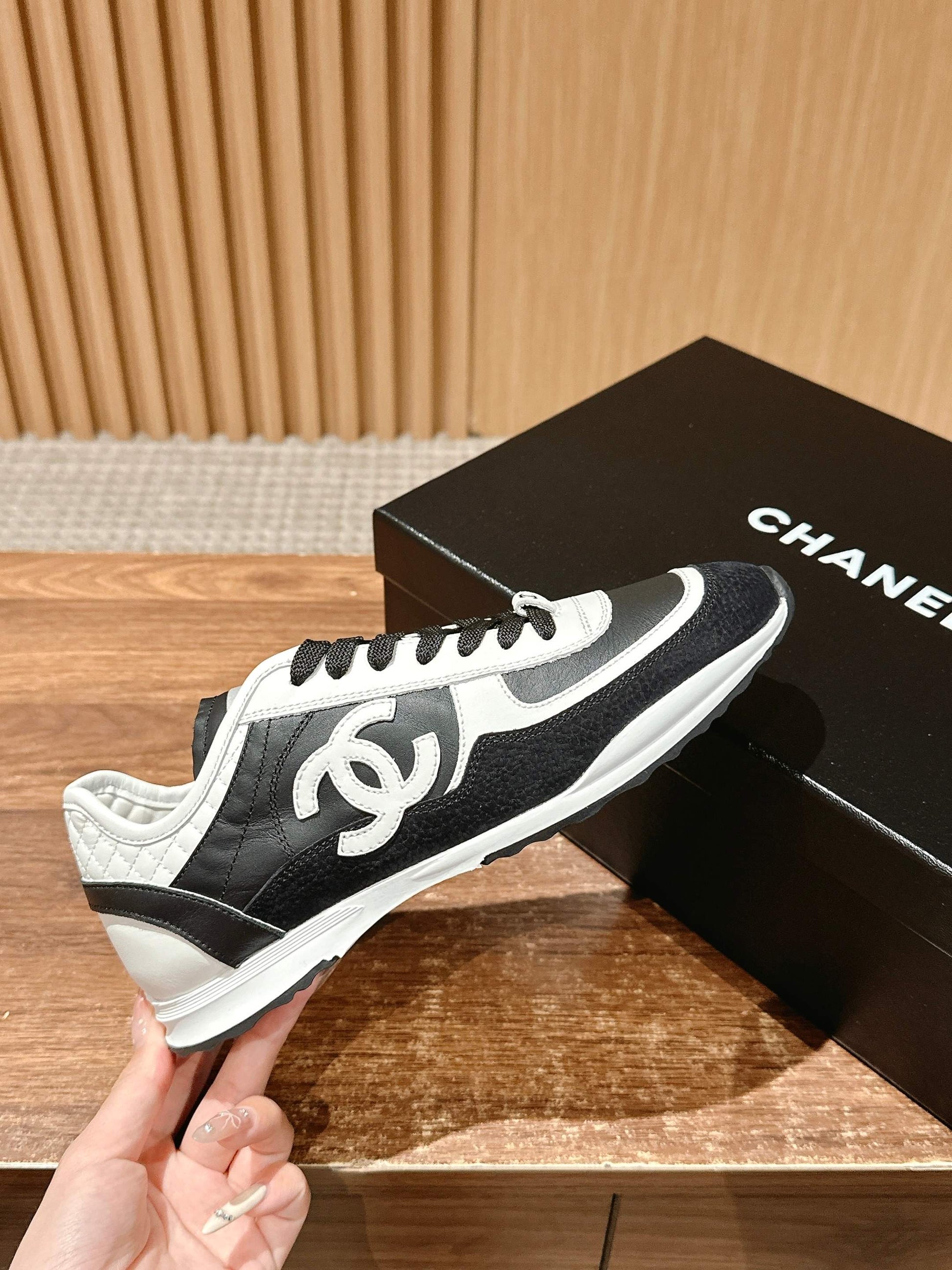 Chanel New Trainer 01