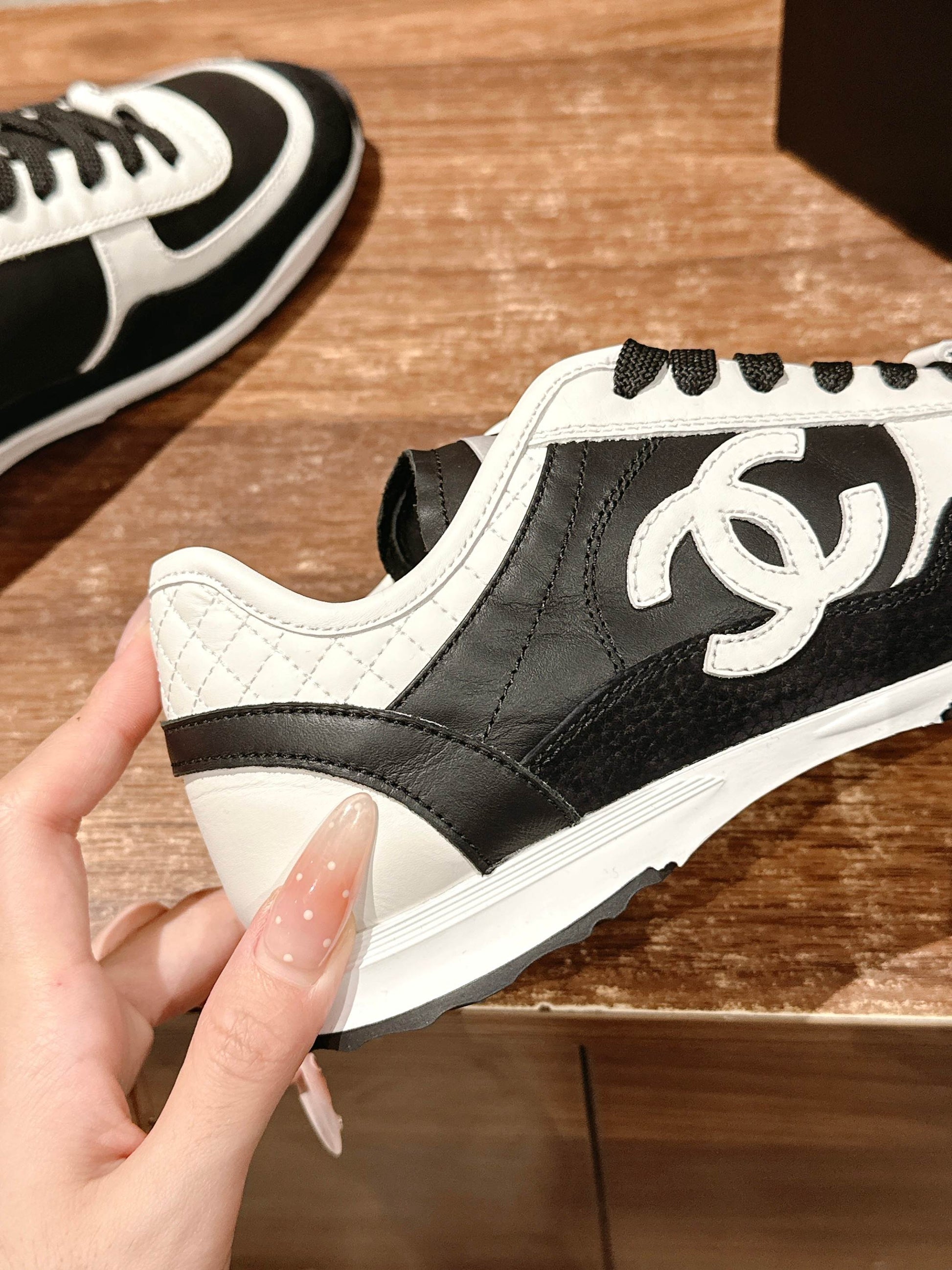 Chanel New Trainer 01