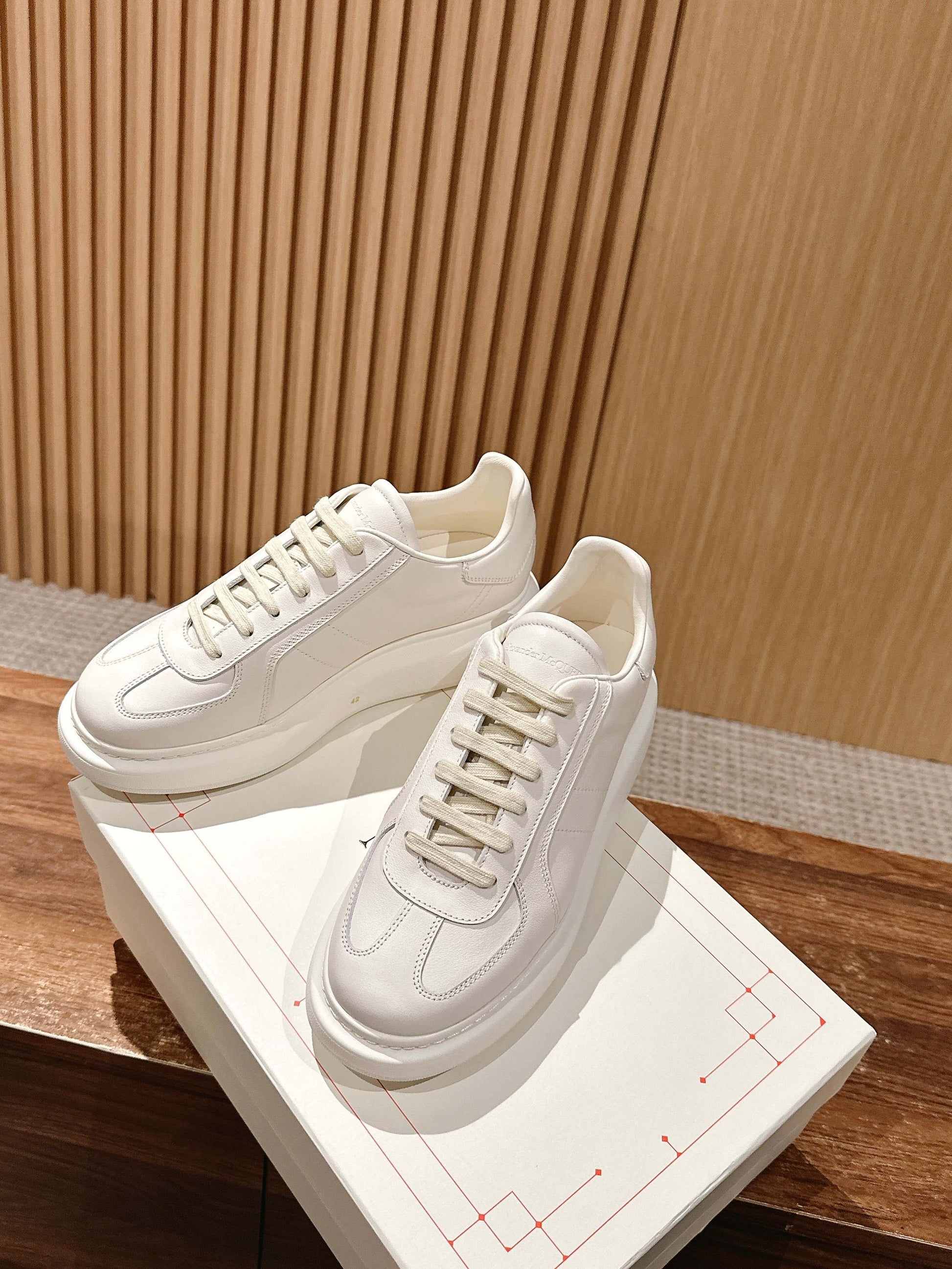 Alexander McQueen Trainer Sneakers, Off-white