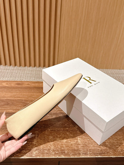 The Row Ballet Flats Low Cut Flats, Beige