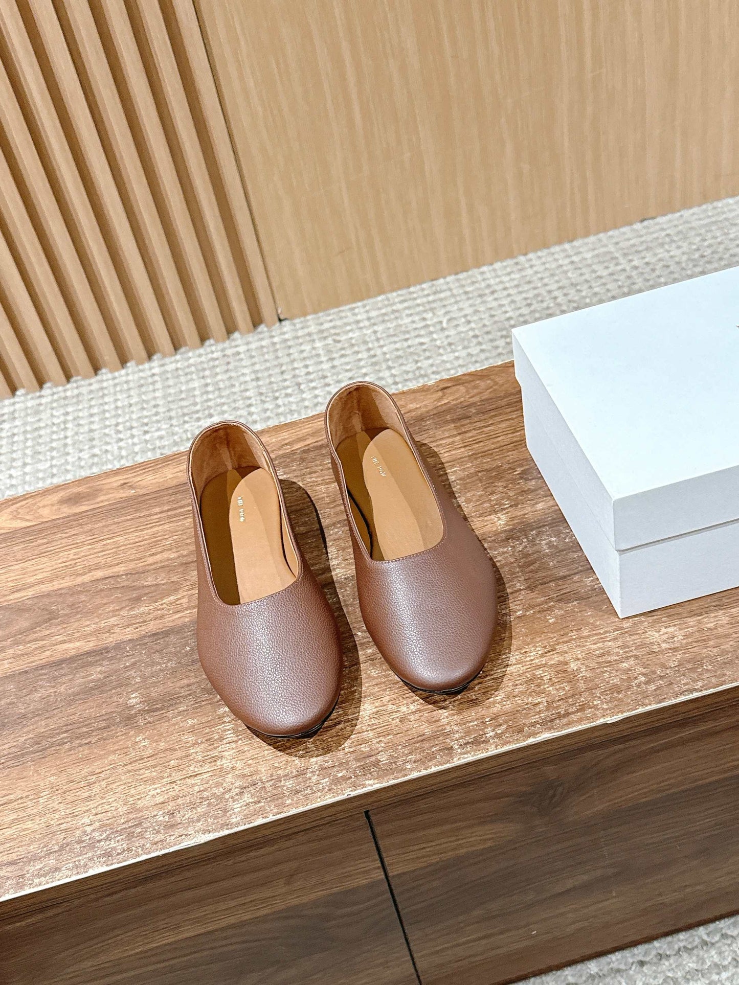 The Row Ballet Flats Low Cut Flats, Brown