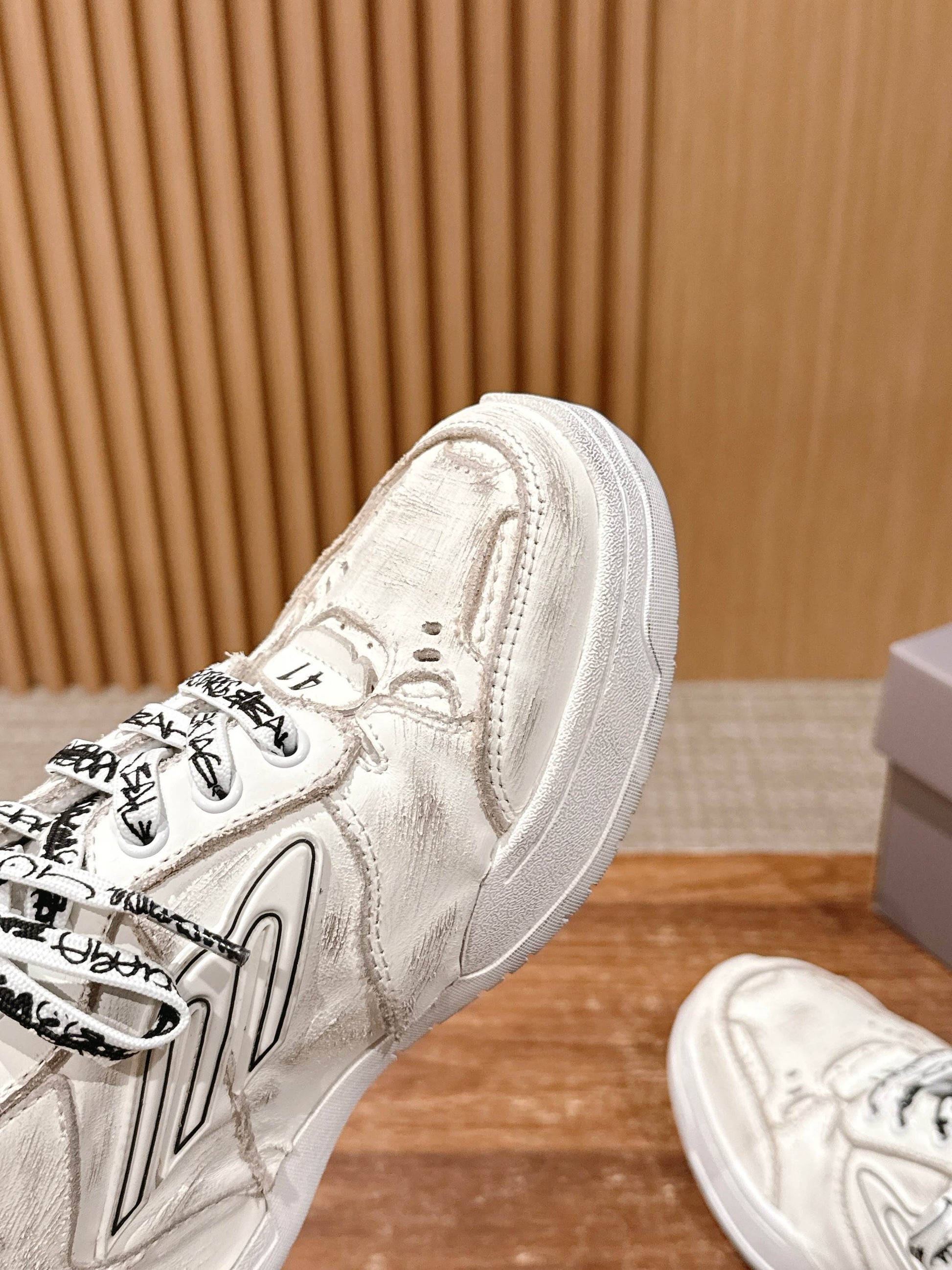 Balenciaga New Hampton Unisex Casual Sneakers, White