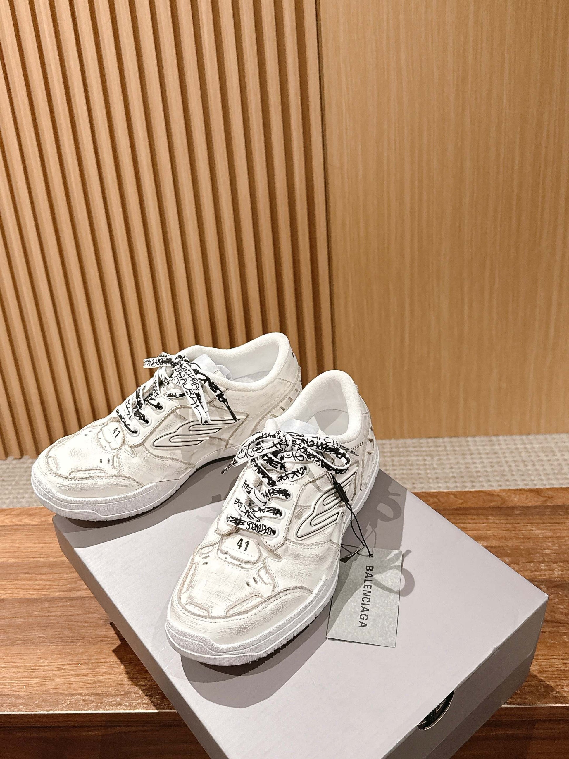 Balenciaga New Hampton Unisex Casual Sneakers, White