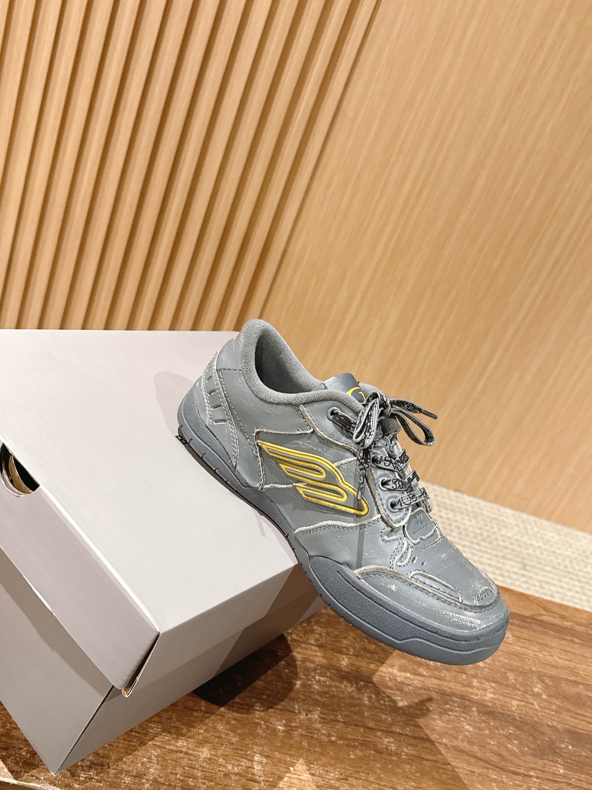 Balenciaga New Hampton Unisex Casual Sneakers, Grey