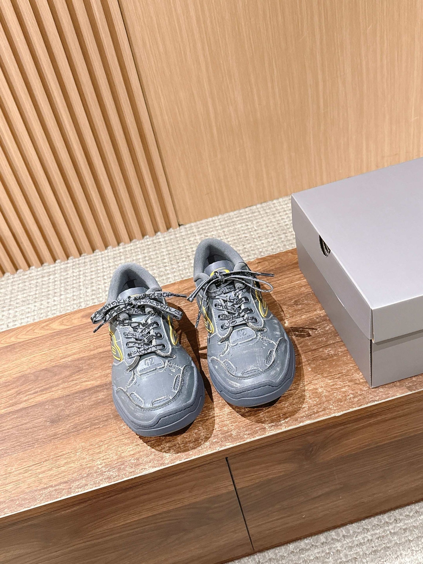 Balenciaga New Hampton Unisex Casual Sneakers, Grey