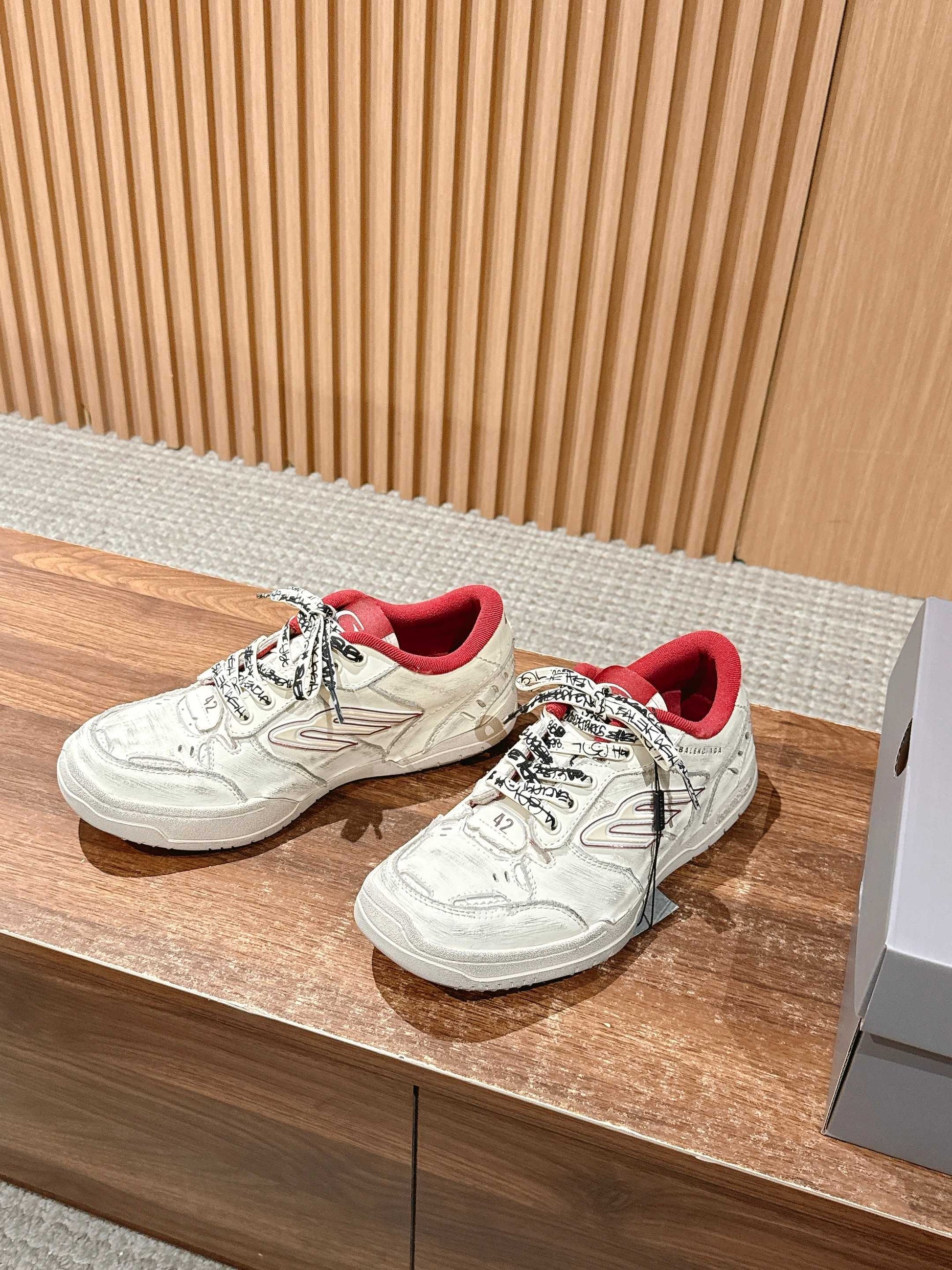 Balenciaga New Hampton Unisex Casual Sneakers, White & Red