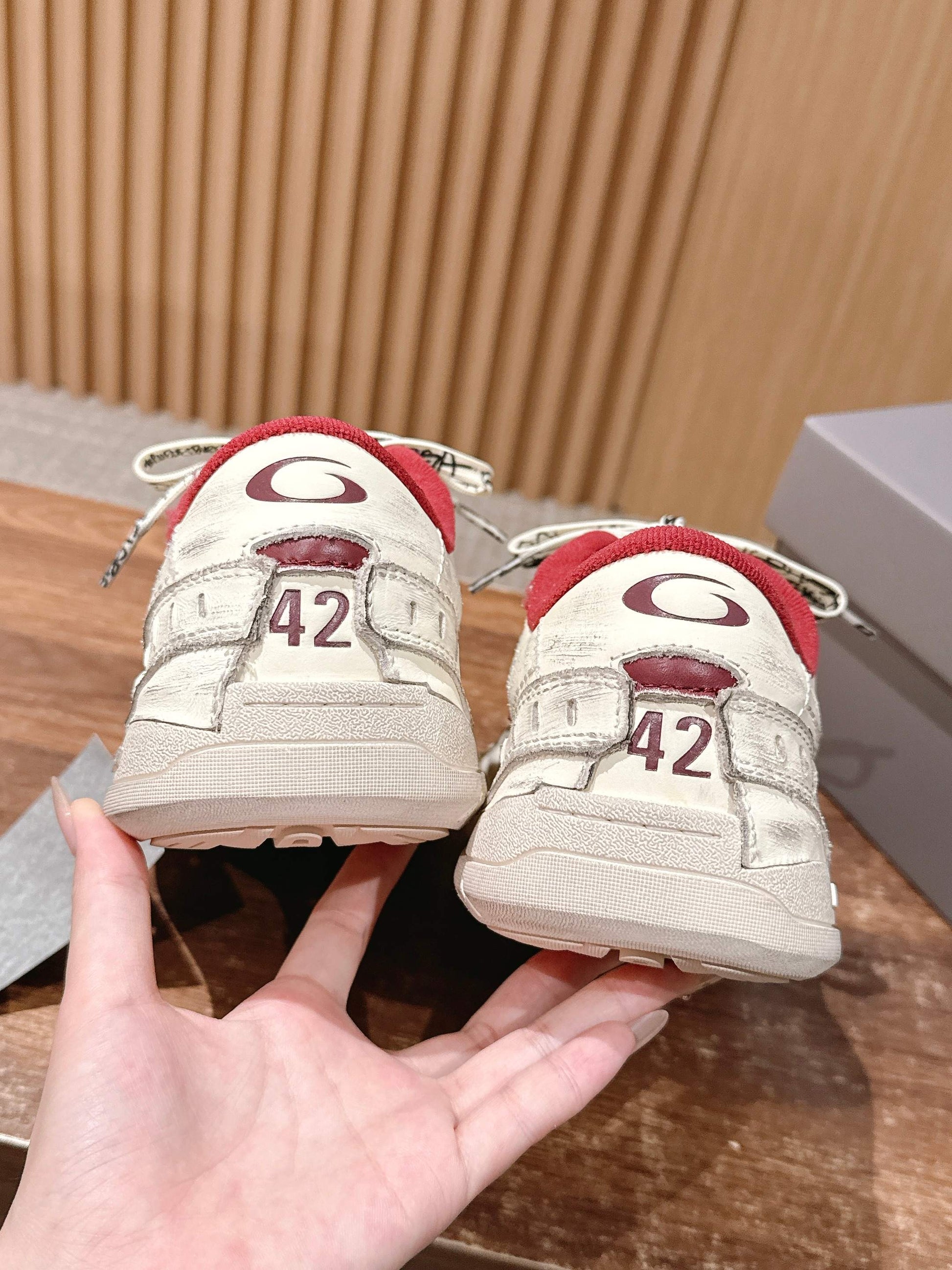 Balenciaga New Hampton Unisex Casual Sneakers, White & Red