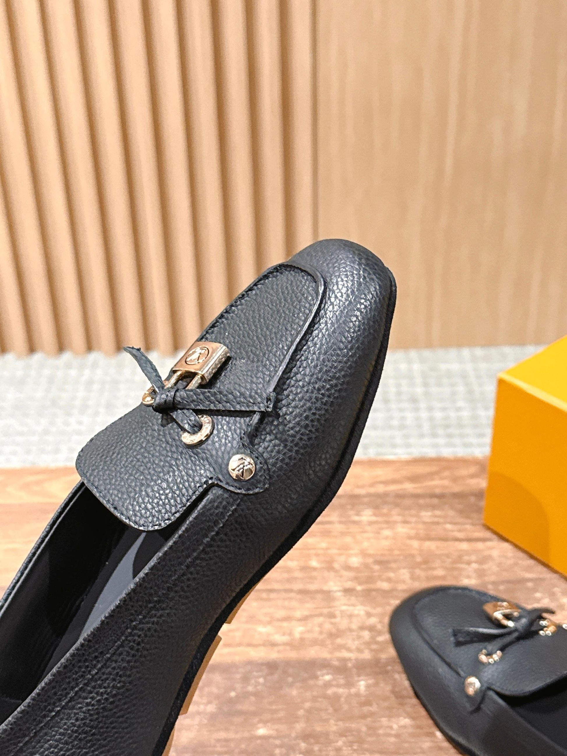 LV Flat-bottomed loafer driving shoes, Black