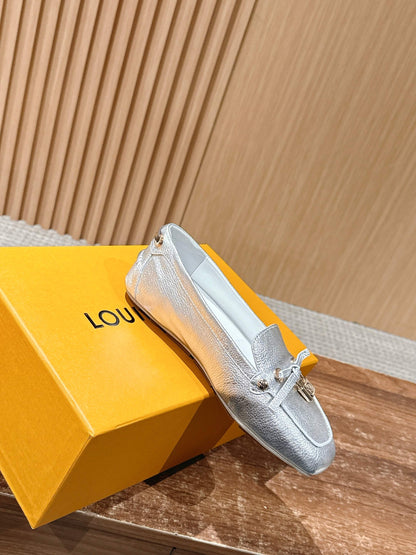 LV Flat-bottomed loafer driving shoes, Silver