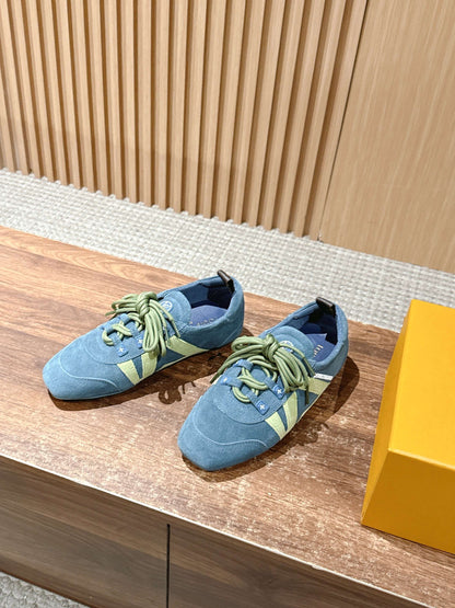 LV SNEAKRINA New Series 06