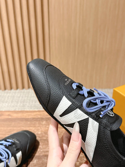 LV SNEAKRINA New Series 03