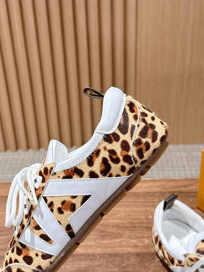 LV SNEAKRINA New Series 02