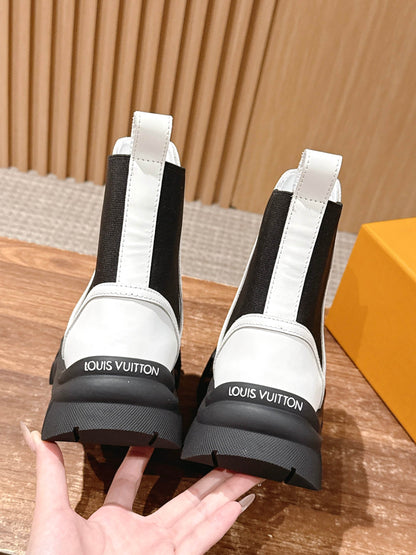 LV Ruby Ankle Boot, Suede White