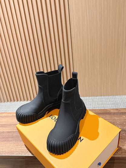 LV Ruby Ankle Boot, Suede Black