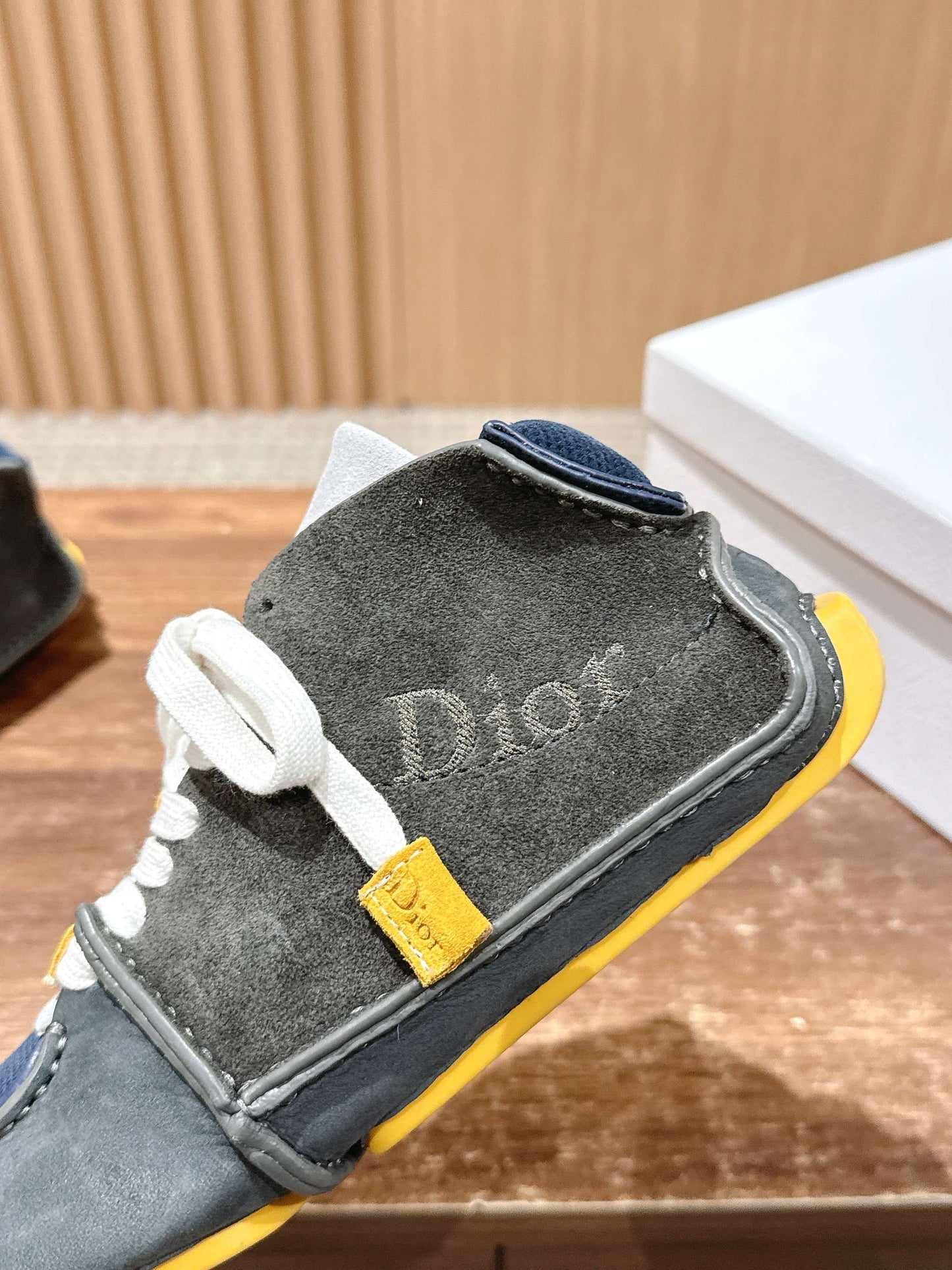 Dior Roadie Sneakers, High-Top 02