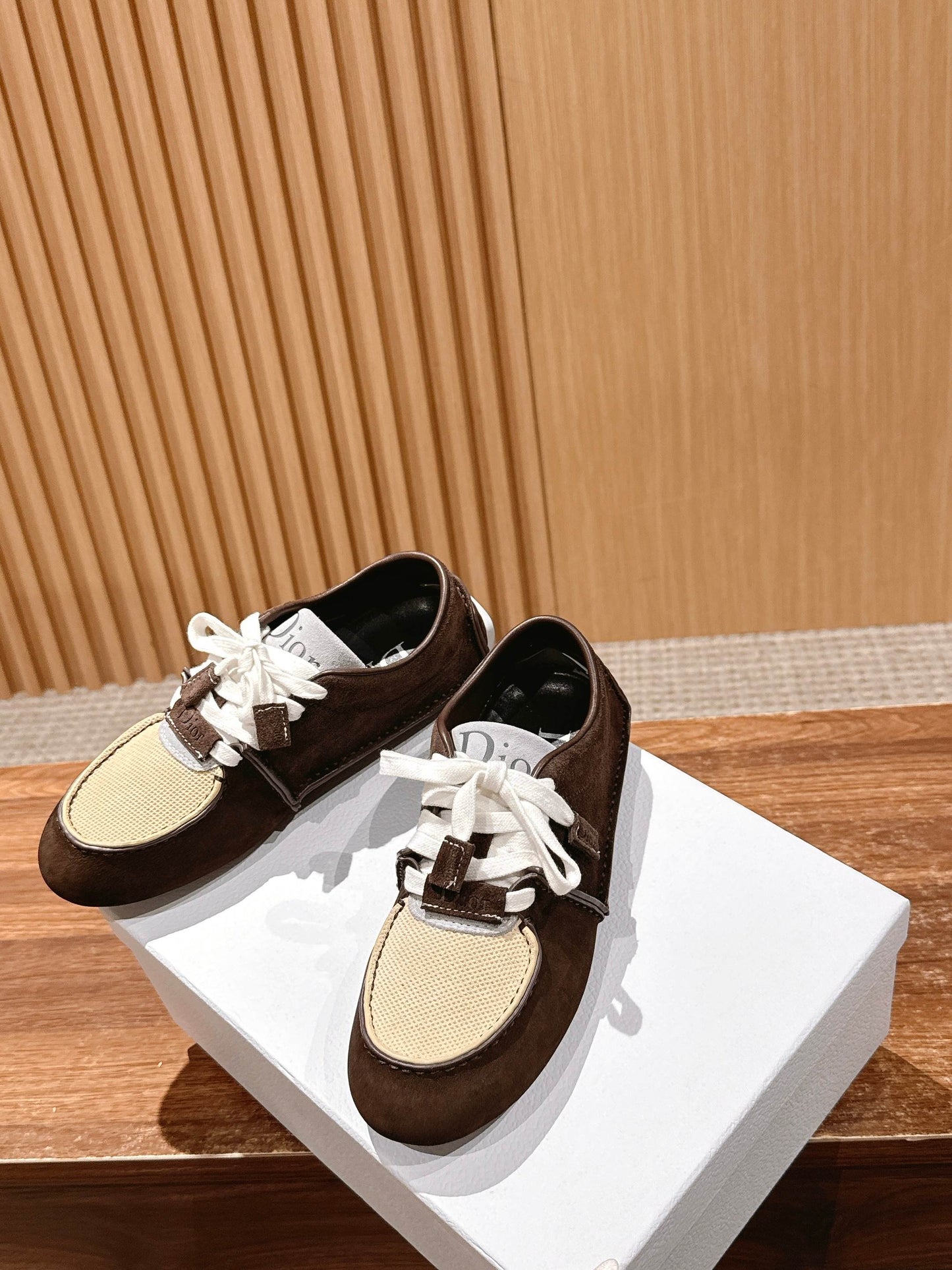 Dior Roadie Sneakers, Low-top 01