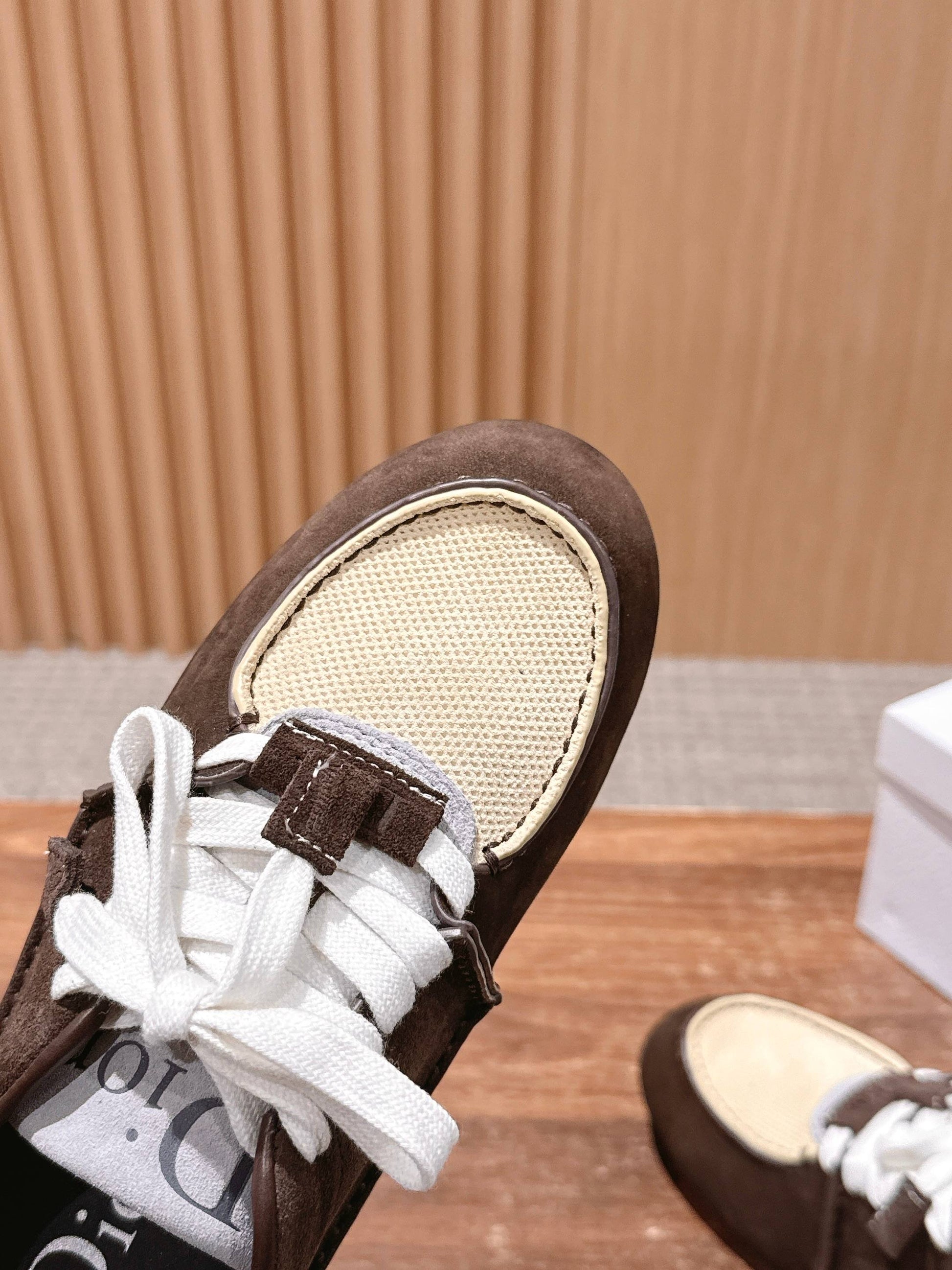 Dior Roadie Sneakers, Low-top 01