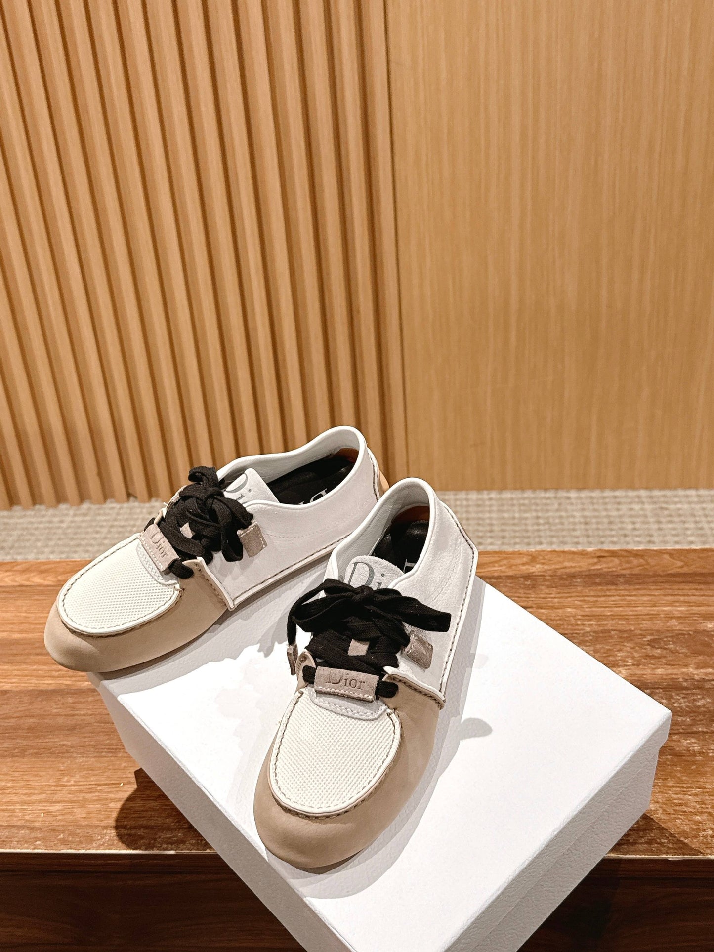 Dior Roadie Sneakers, Low-top 03