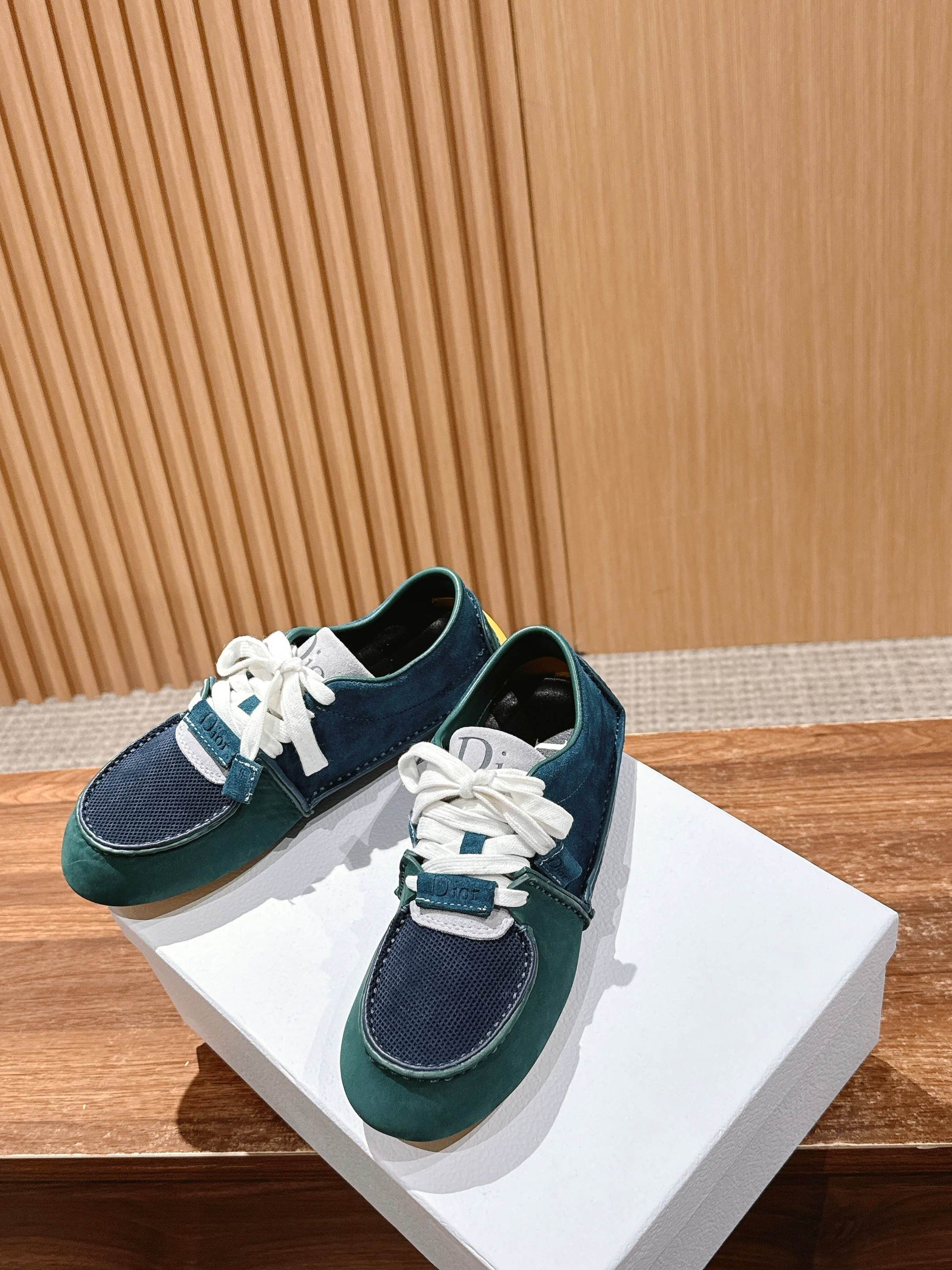 Dior Roadie Sneakers, Low-top 04