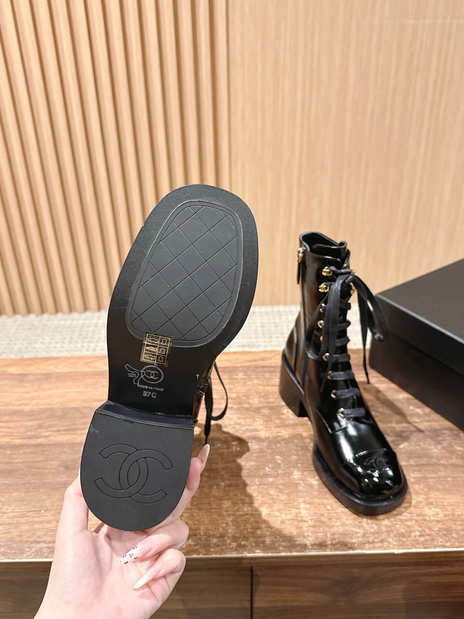 Chanel New Round-Toe Thick-Sole Martin Boots, Classic