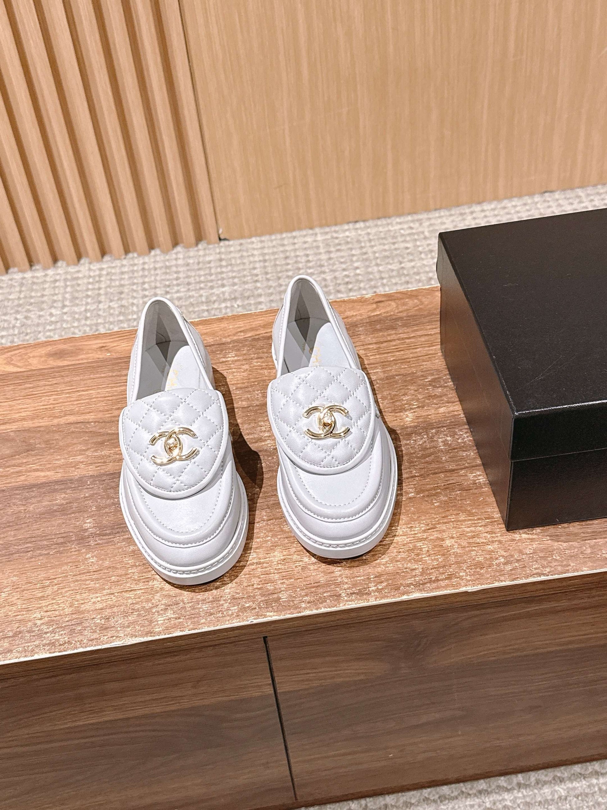 CHANEL Quilted Classic Vintage Sheepskin Loafers, White