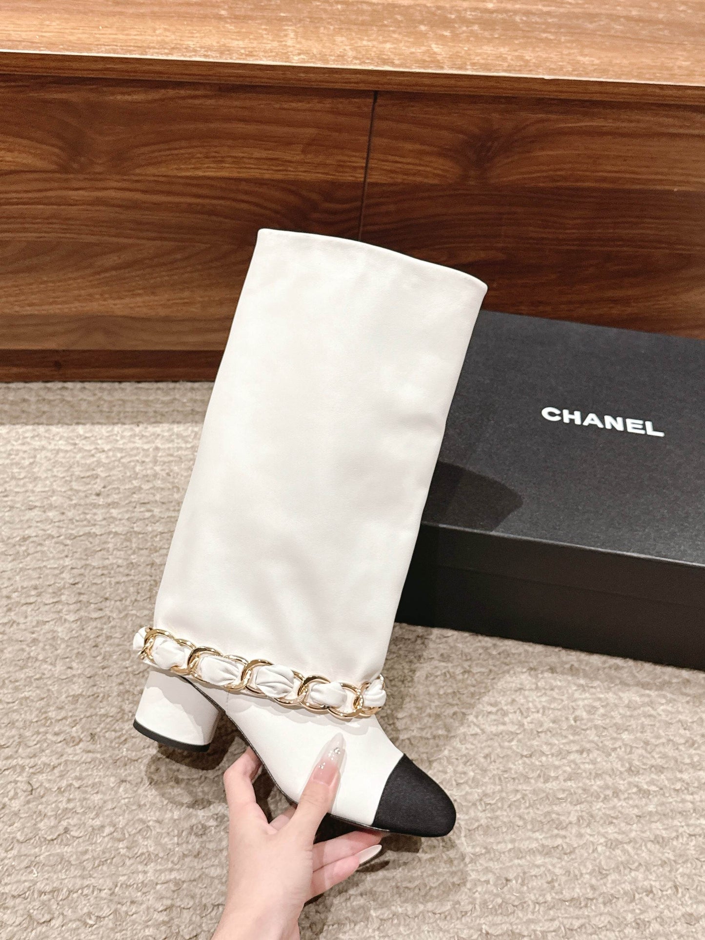 CHANEL Chanel New Chain Rider Boots, White