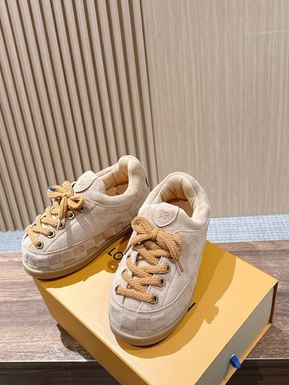 LV Nigo Yeti FW25, Beige