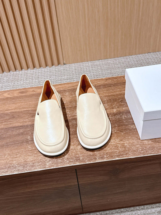 The Row Canal Loafer in Leather, Beige