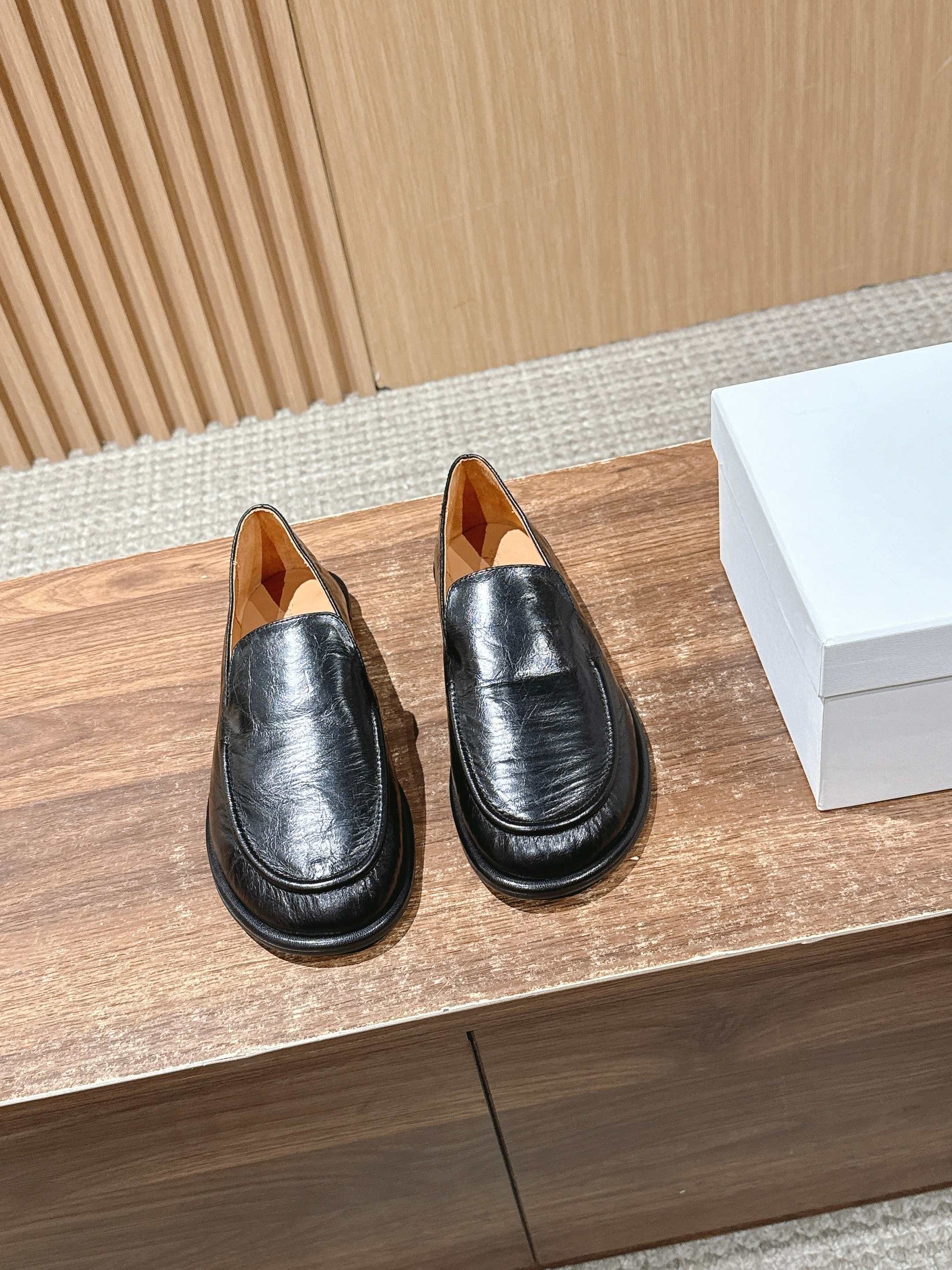 The Row Canal Loafer in Leather, Black