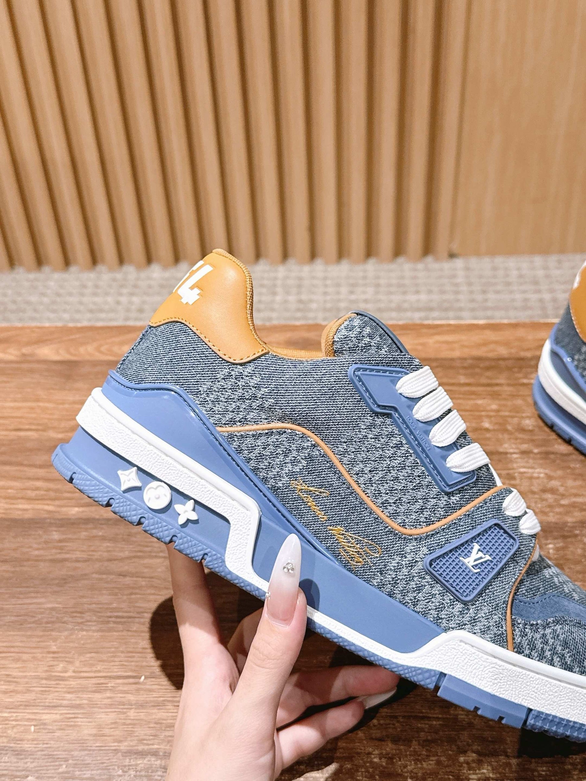 LV Trainer Series 48