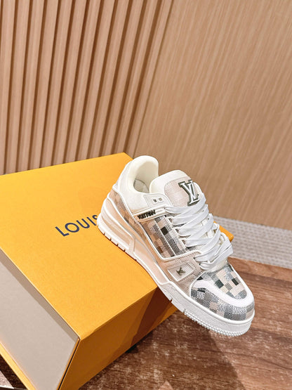 LV Trainer Series 42