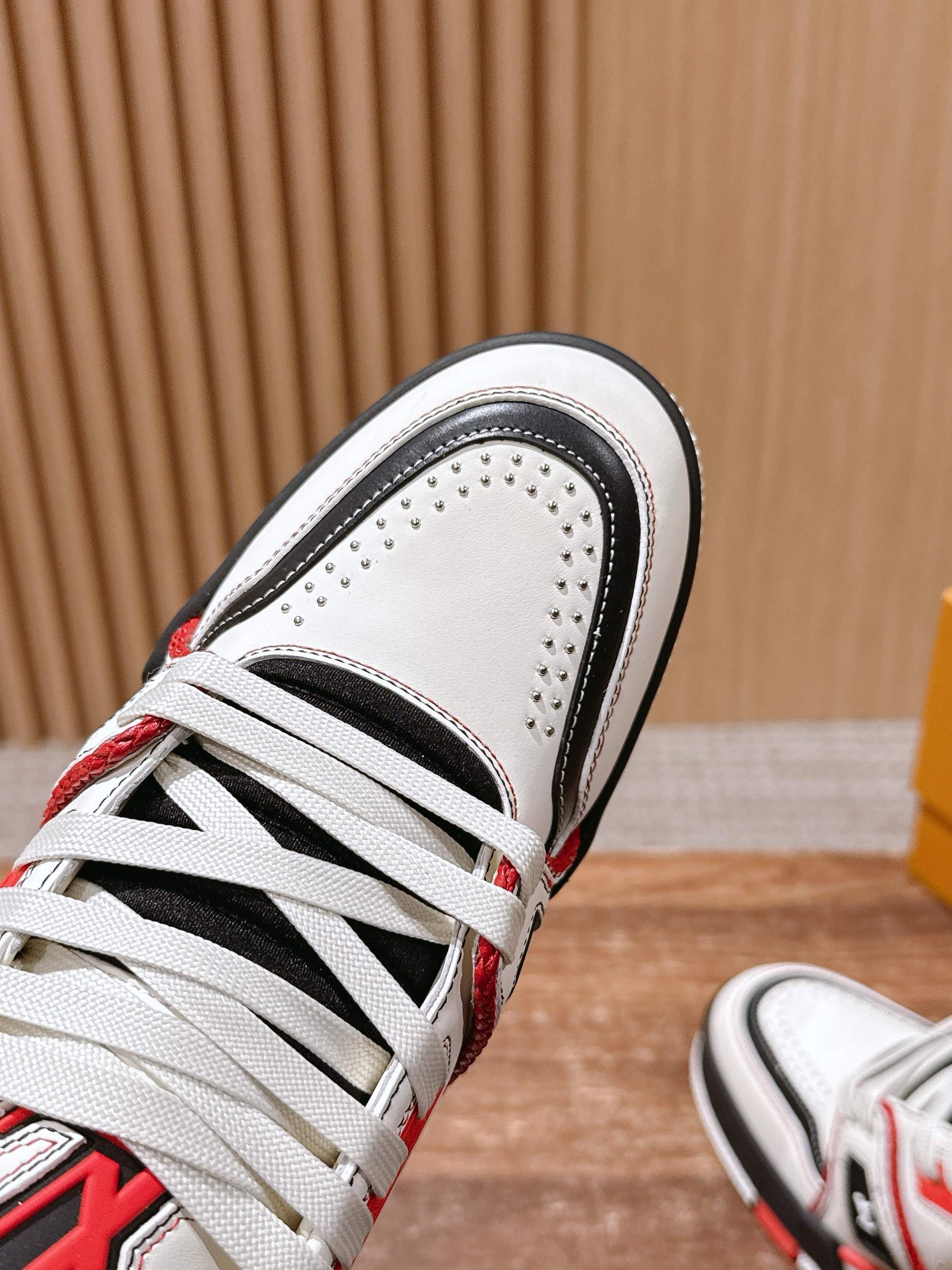 LV Trainer Series 40