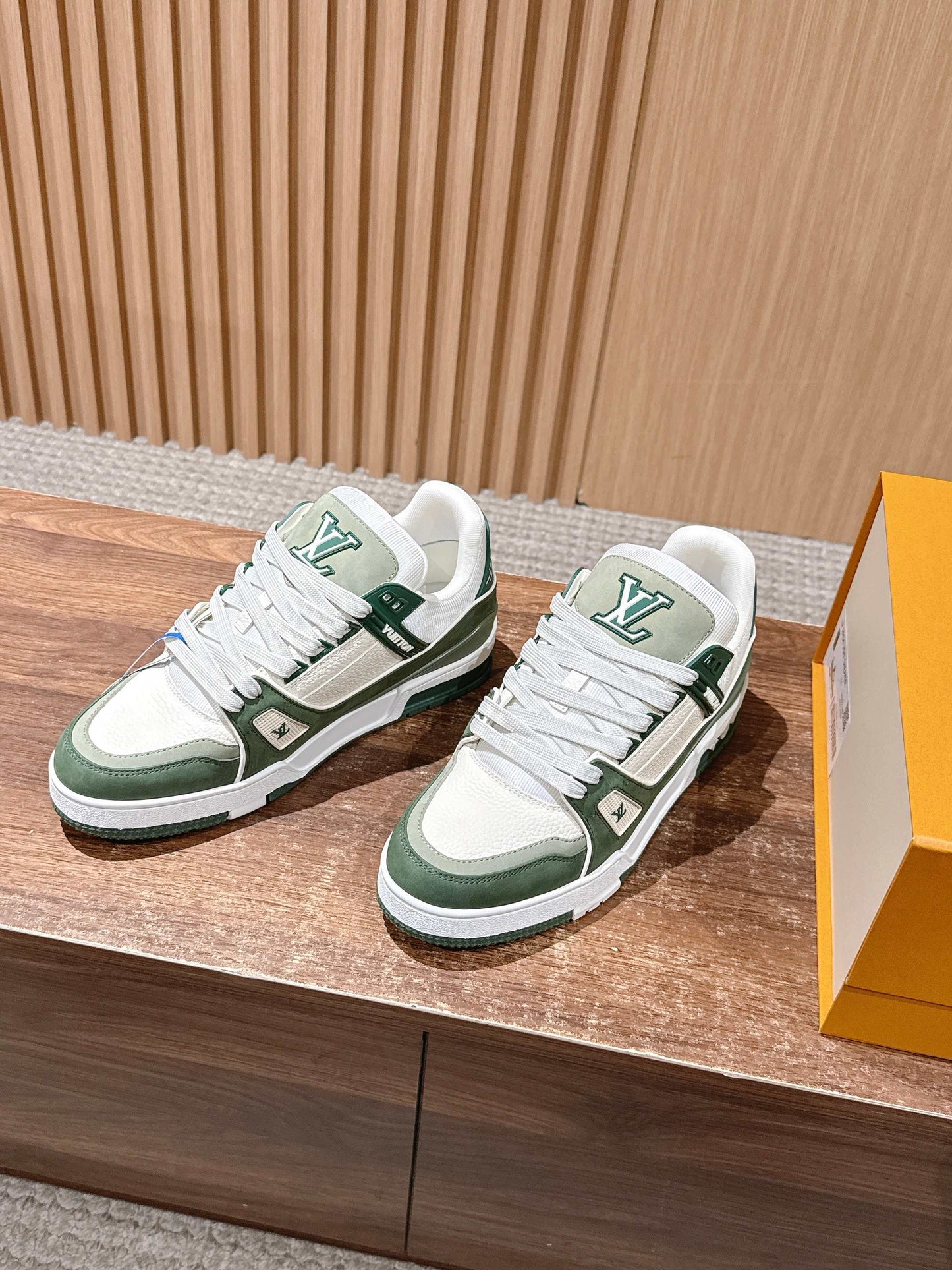 LV Trainer Series 38