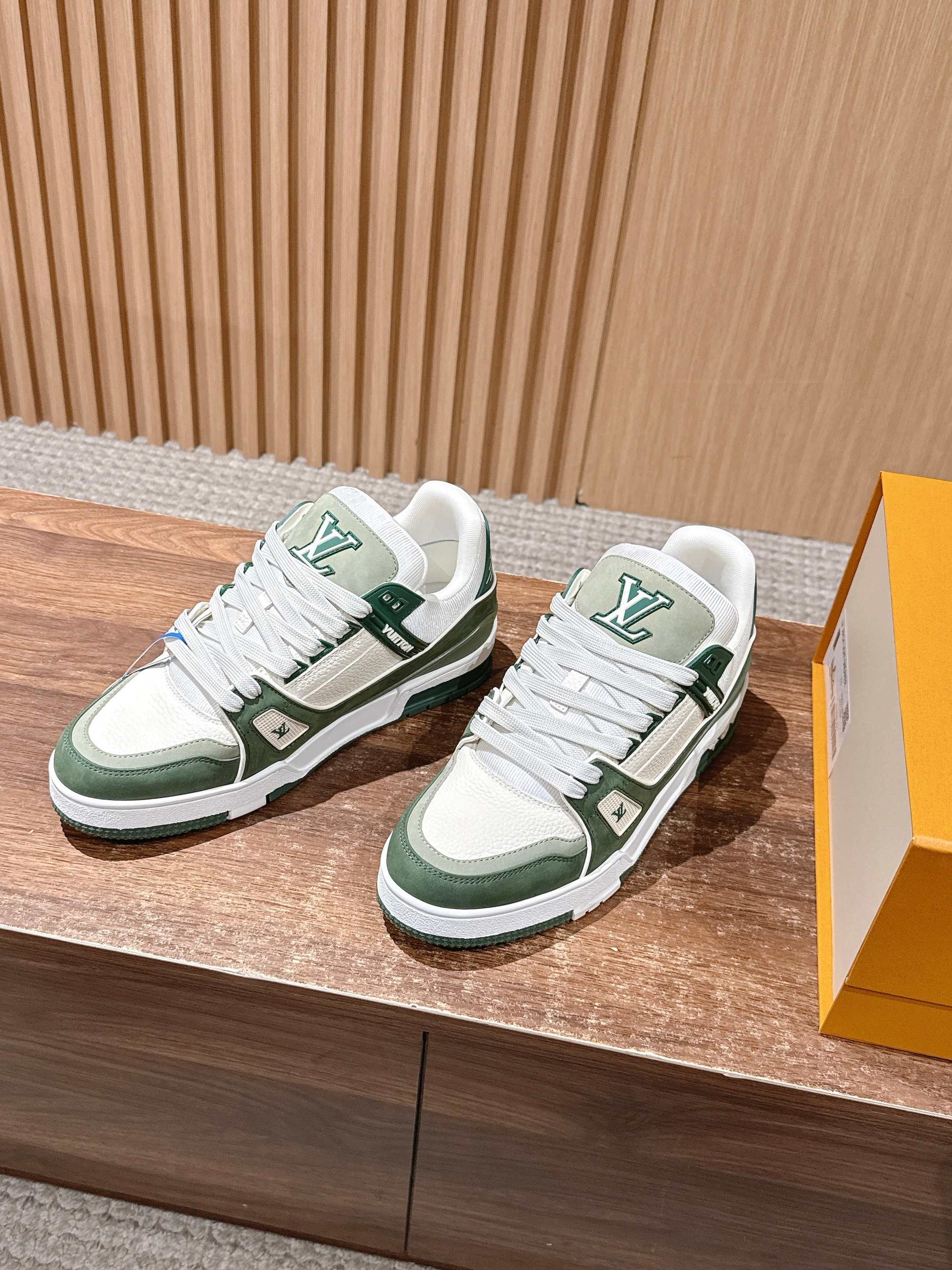 LV Trainer Series 38