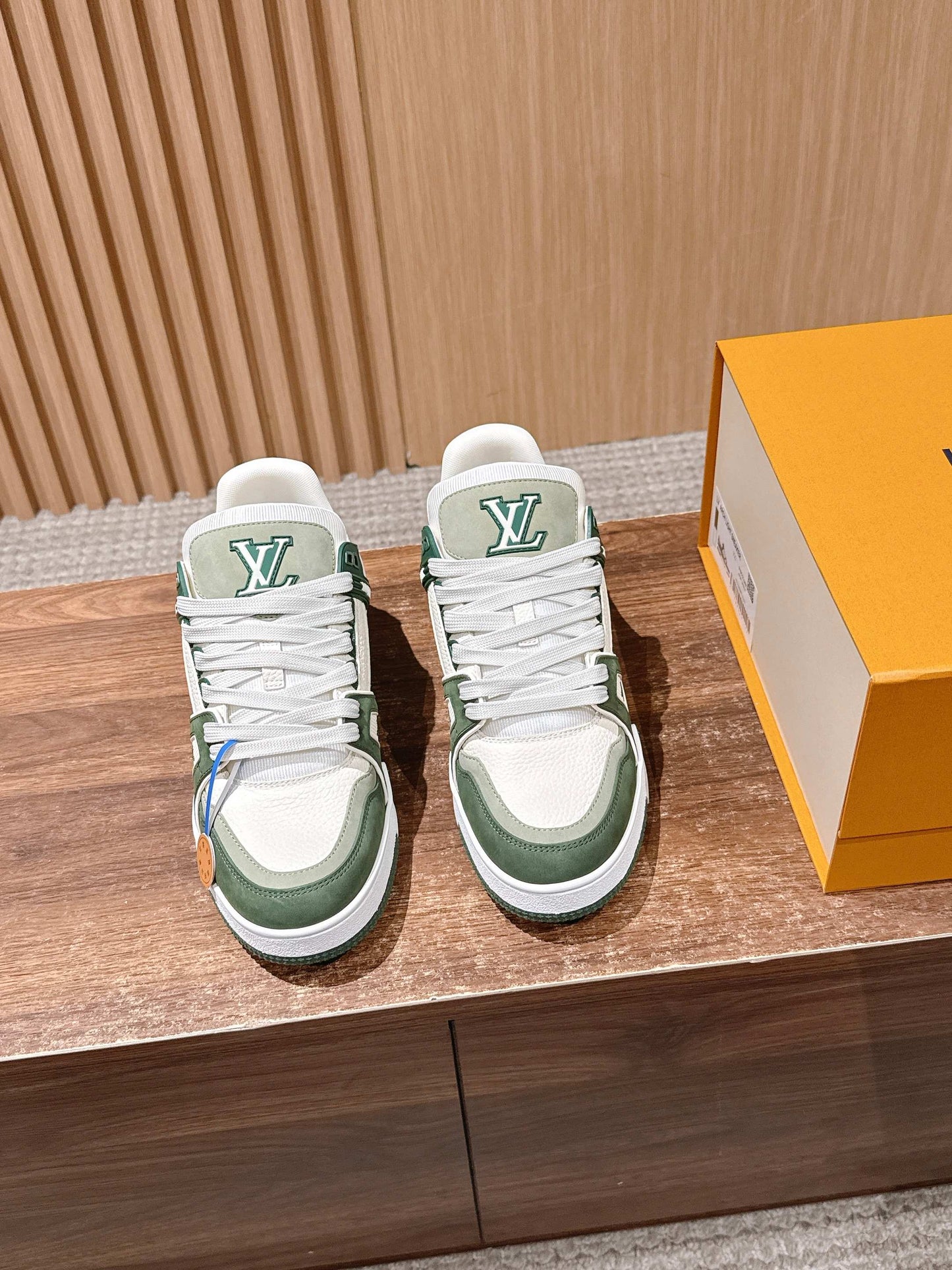 LV Trainer Series 38