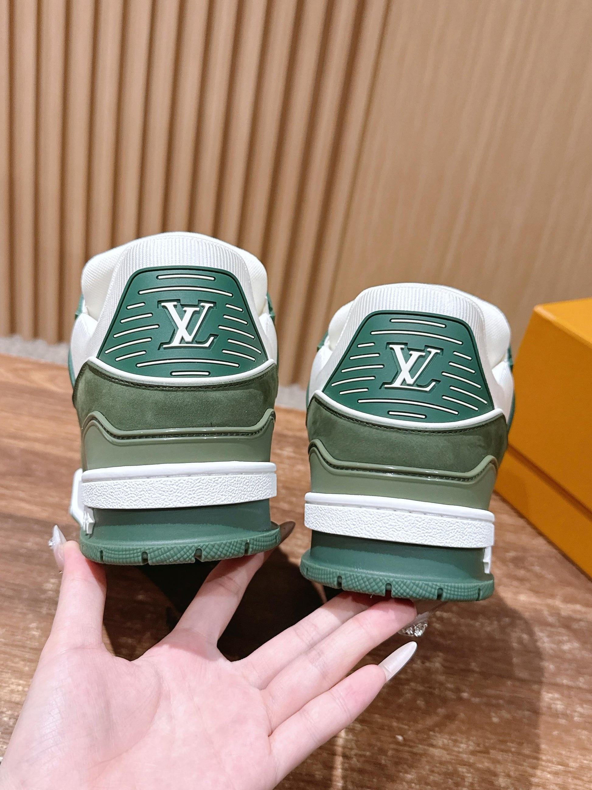 LV Trainer Series 38