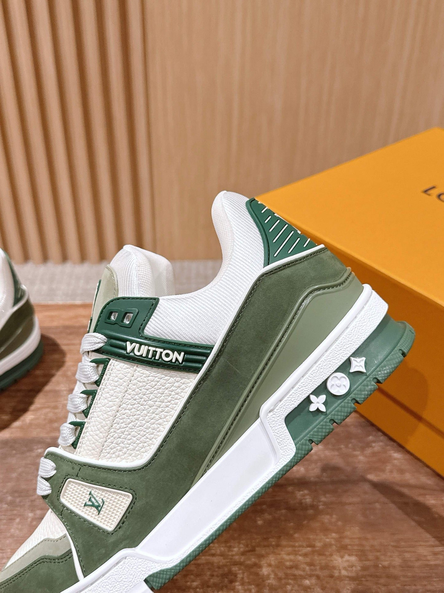 LV Trainer Series 38