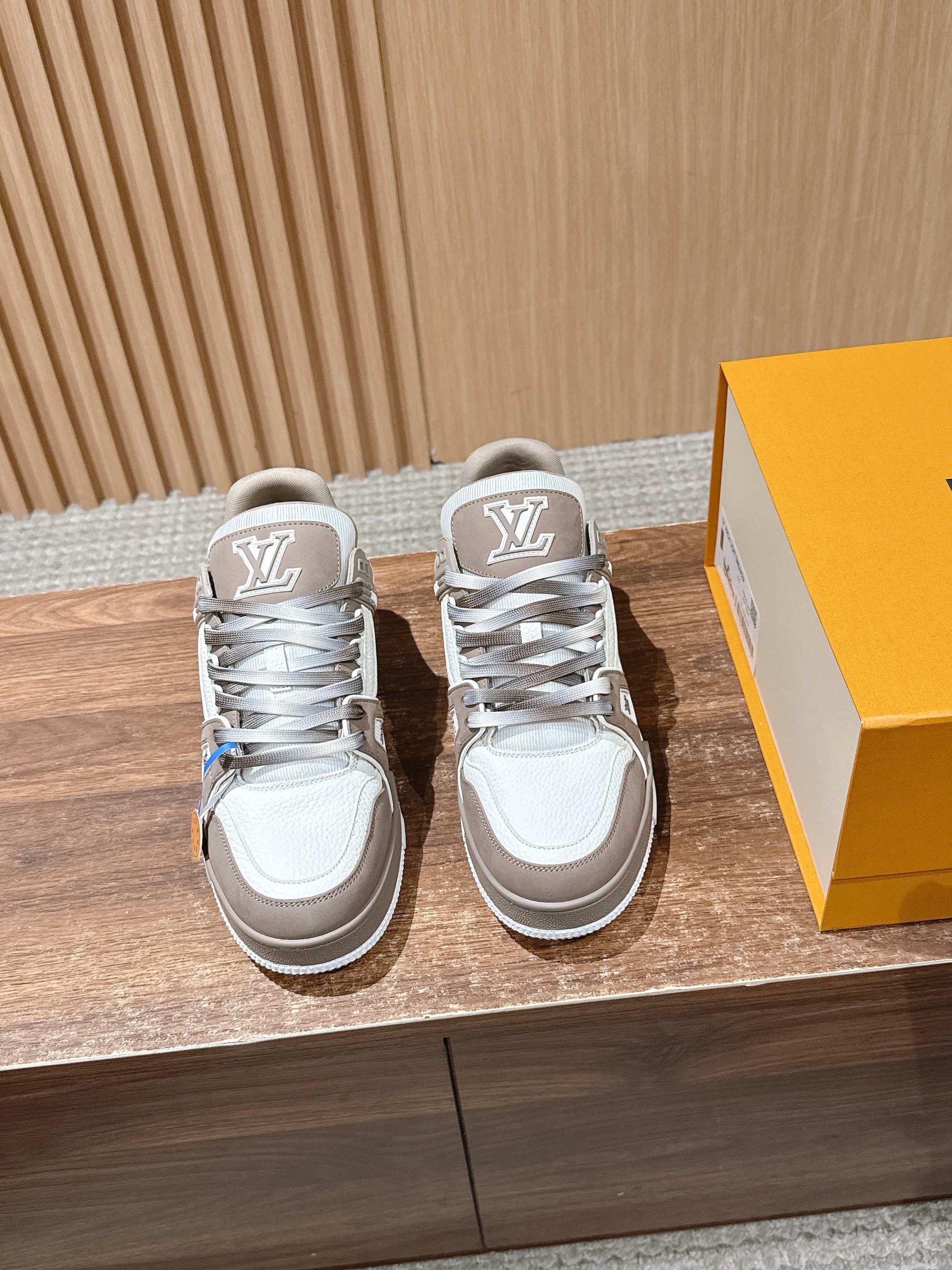 LV Trainer Series 37