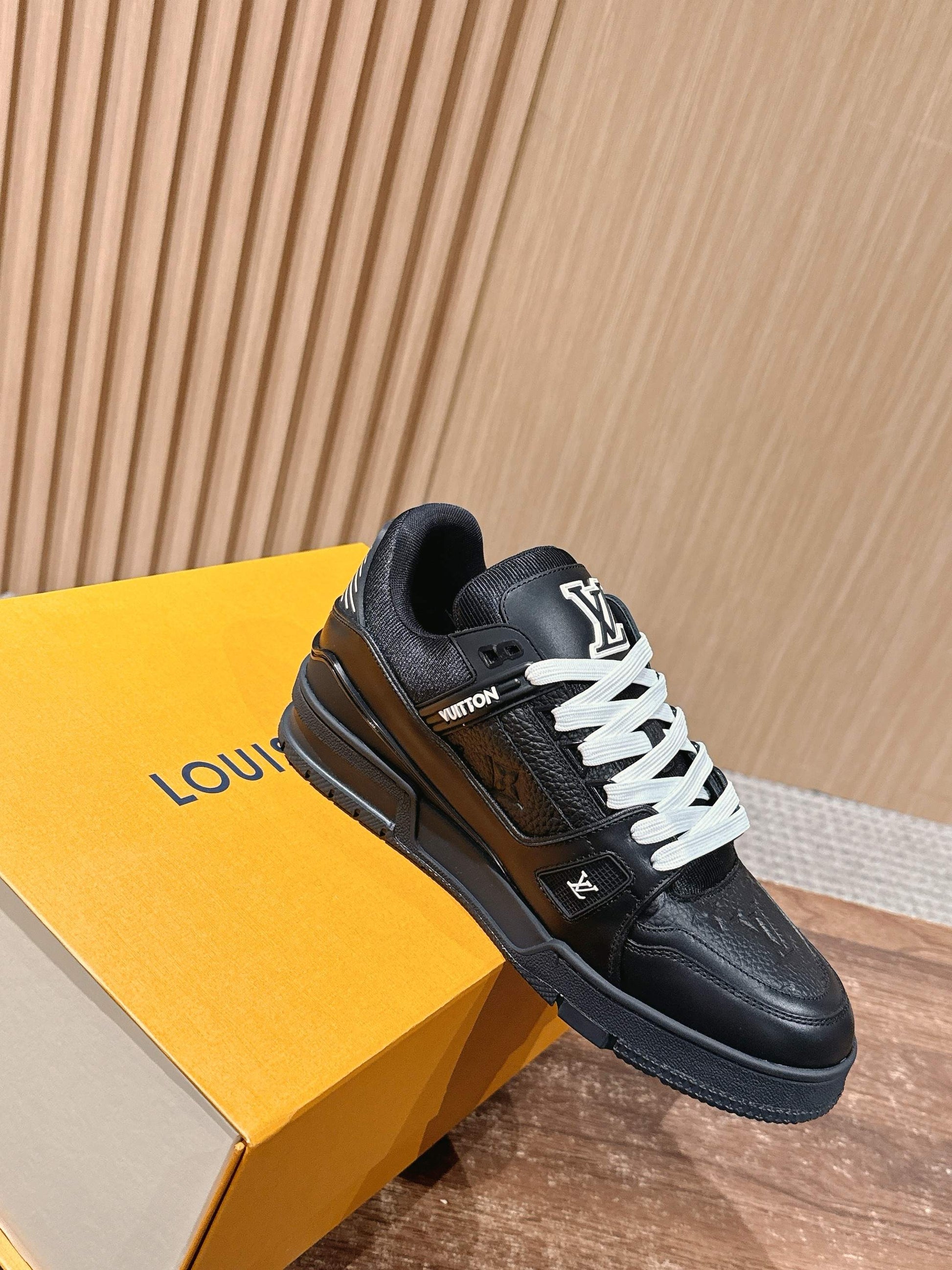 LV Trainer Series 33