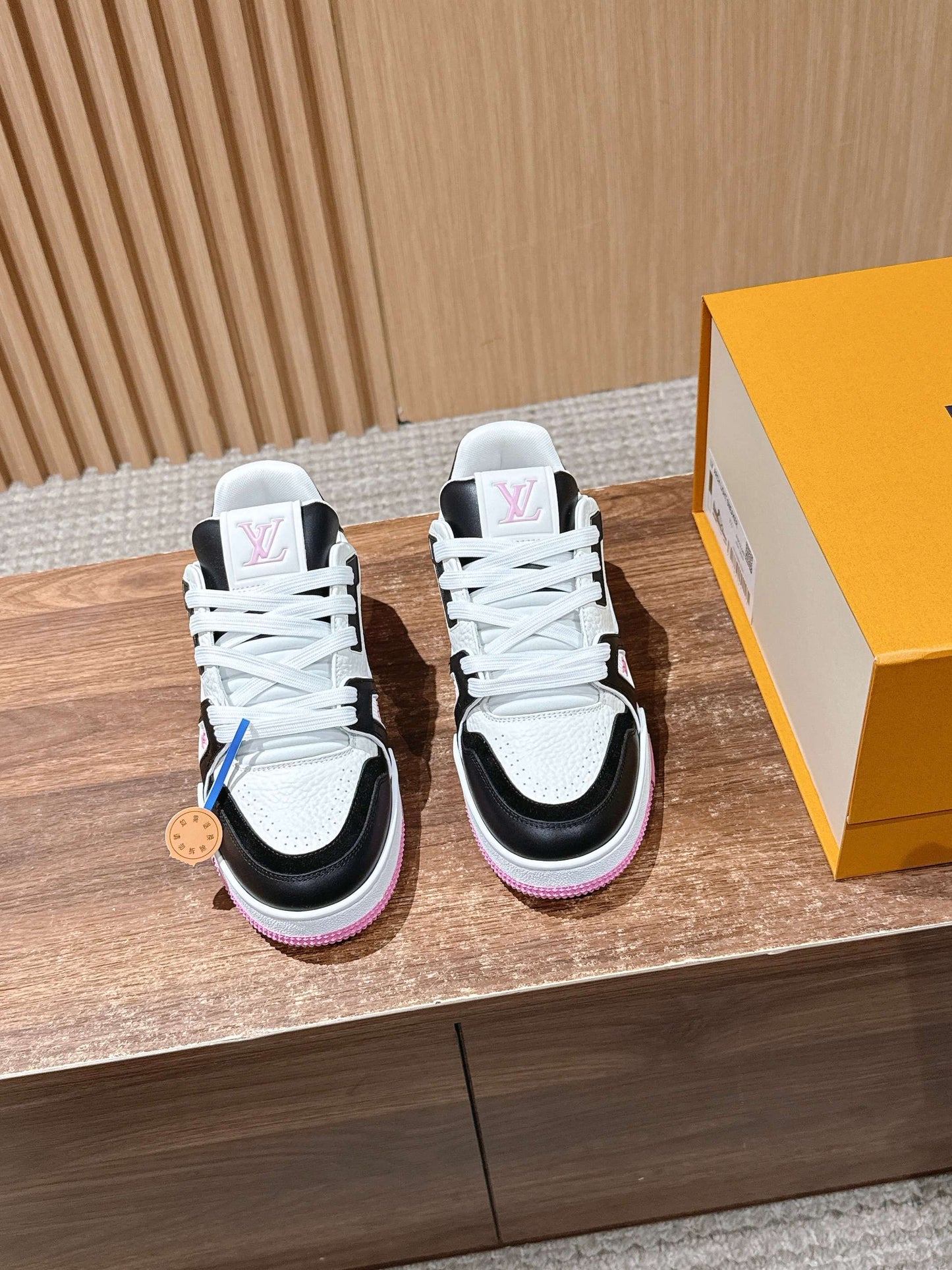 LV Trainer Series 29