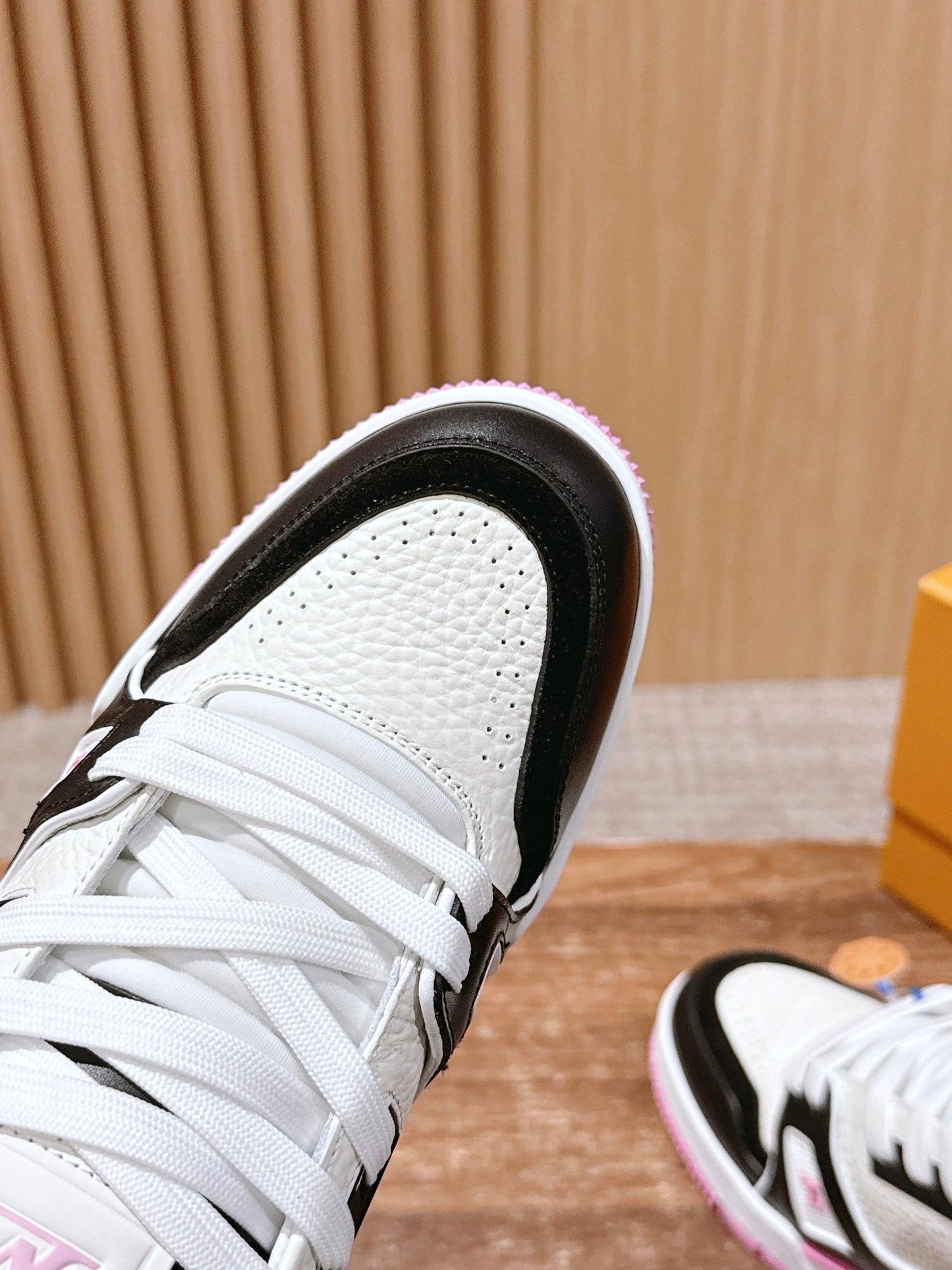 LV Trainer Series 29