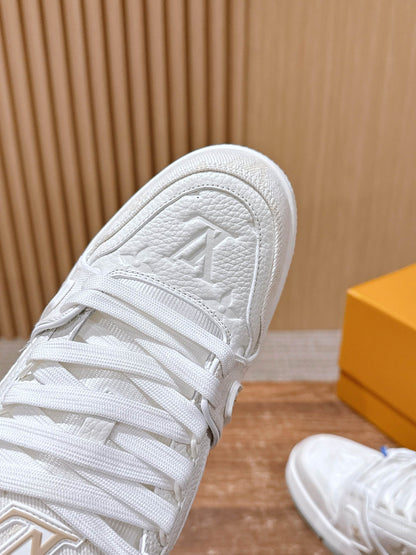 LV Trainer Series 22