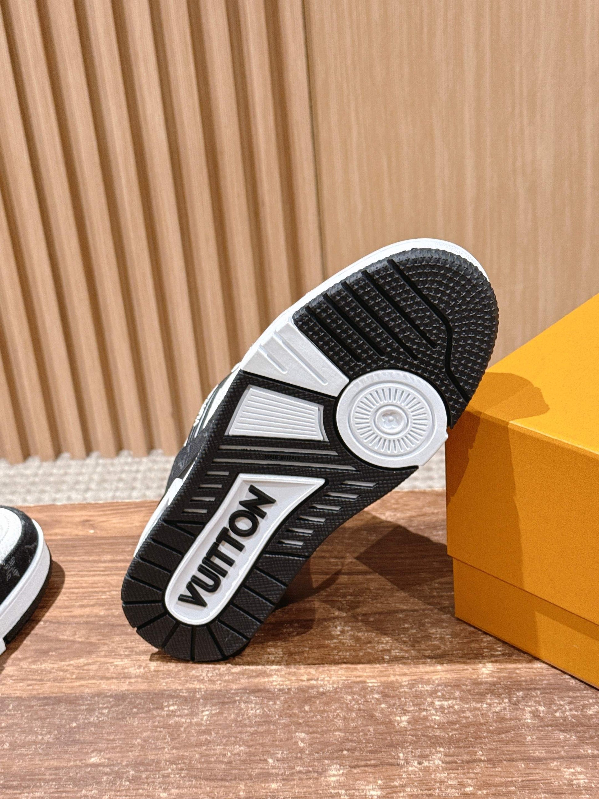 LV Trainer Series 21