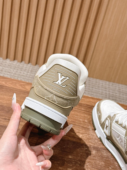 LV Trainer Series 17