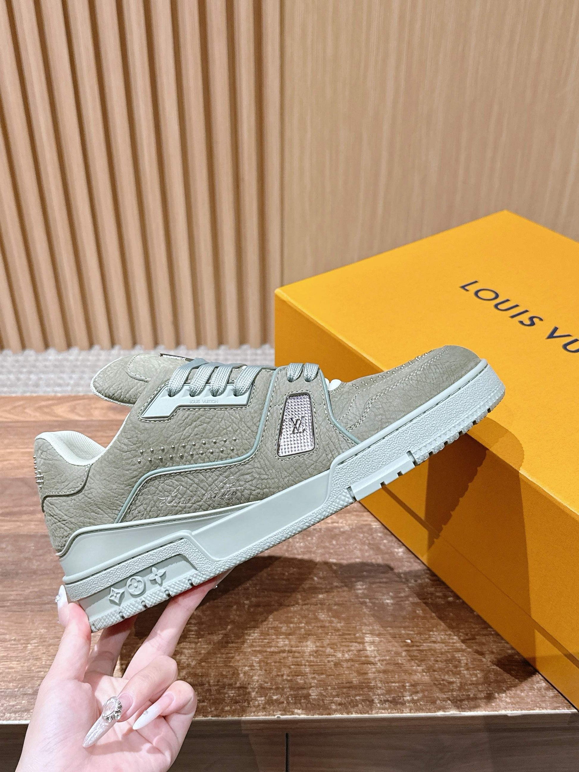 LV Trainer Series 14