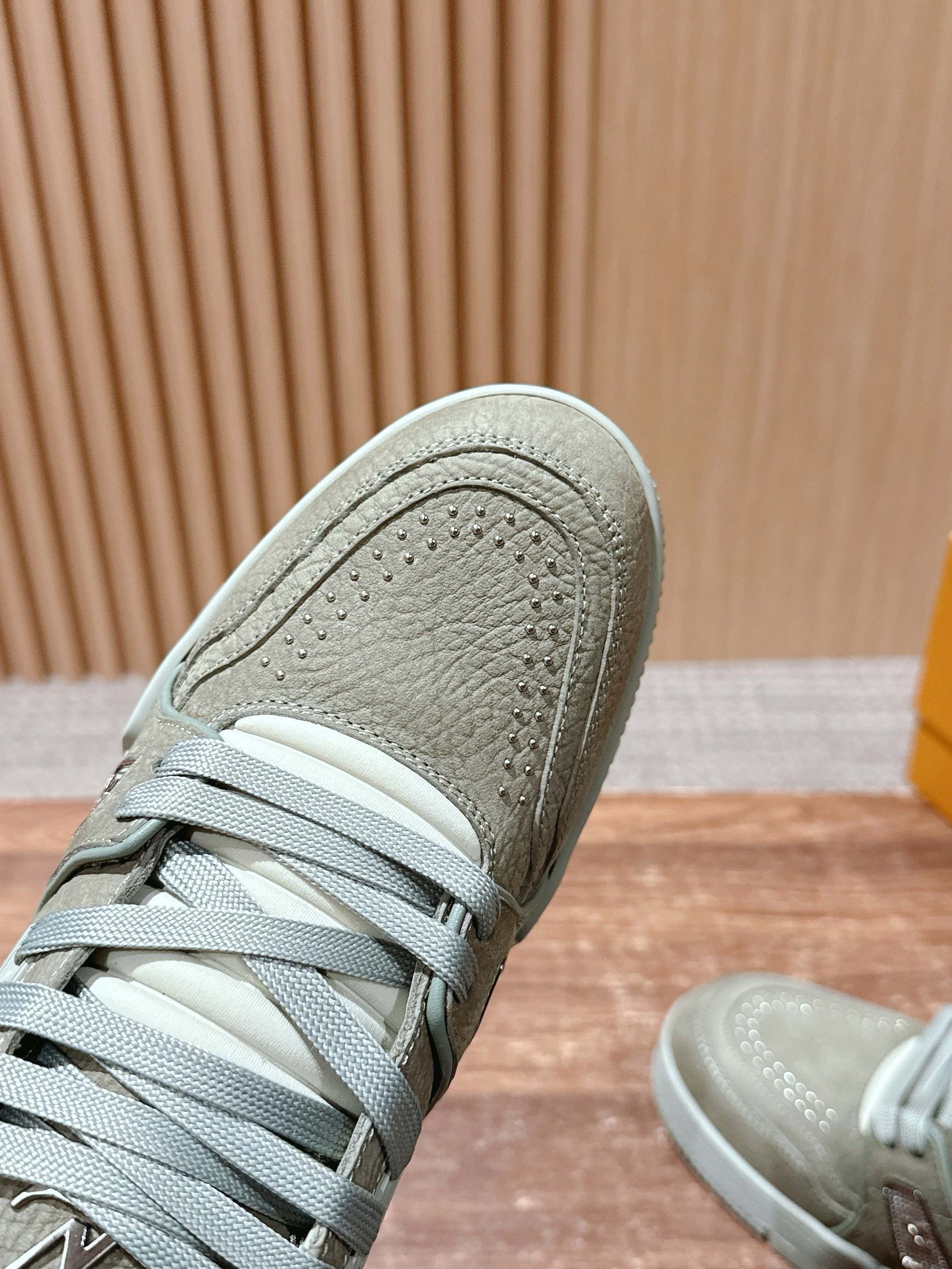 LV Trainer Series 14
