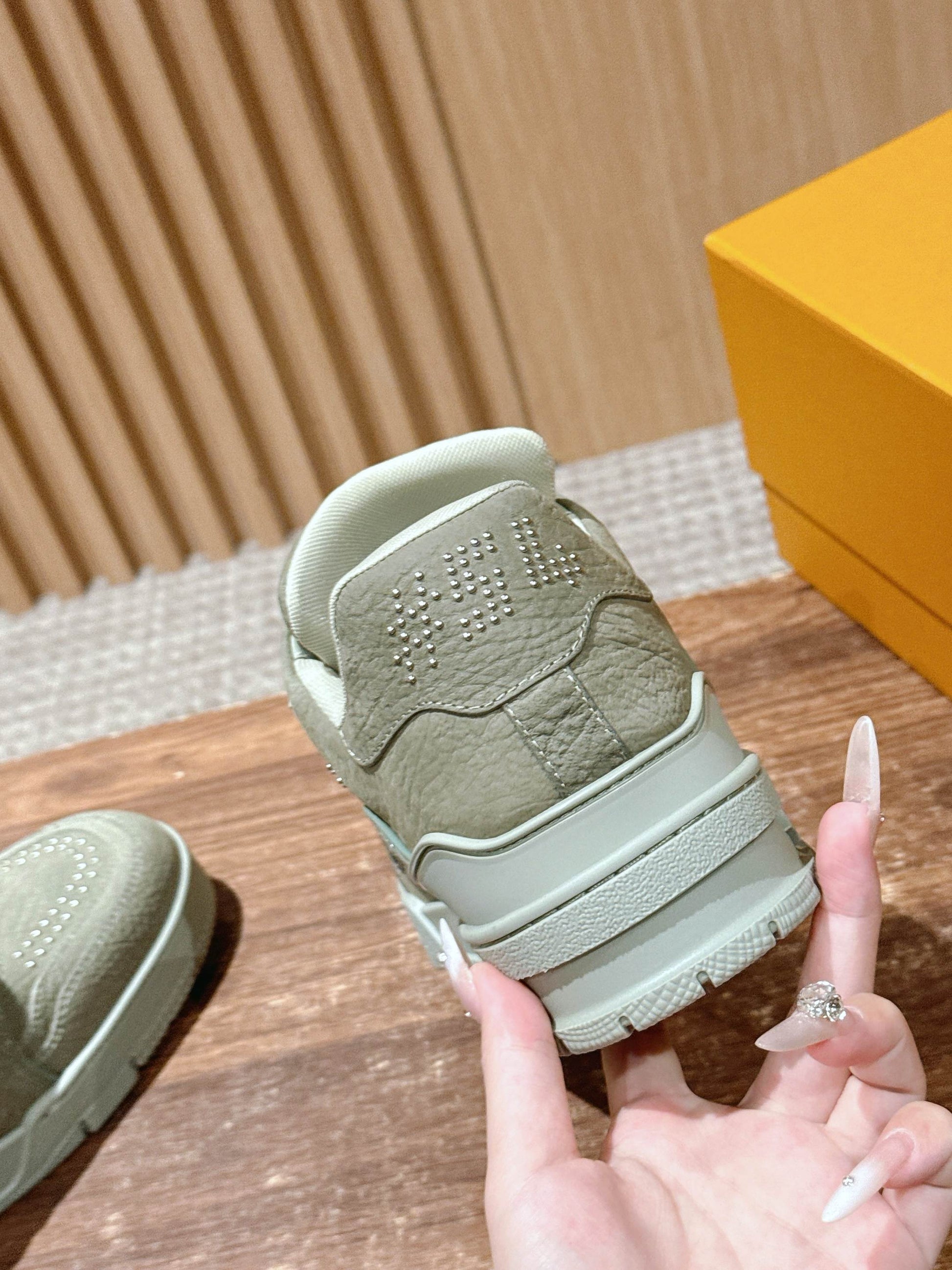 LV Trainer Series 14