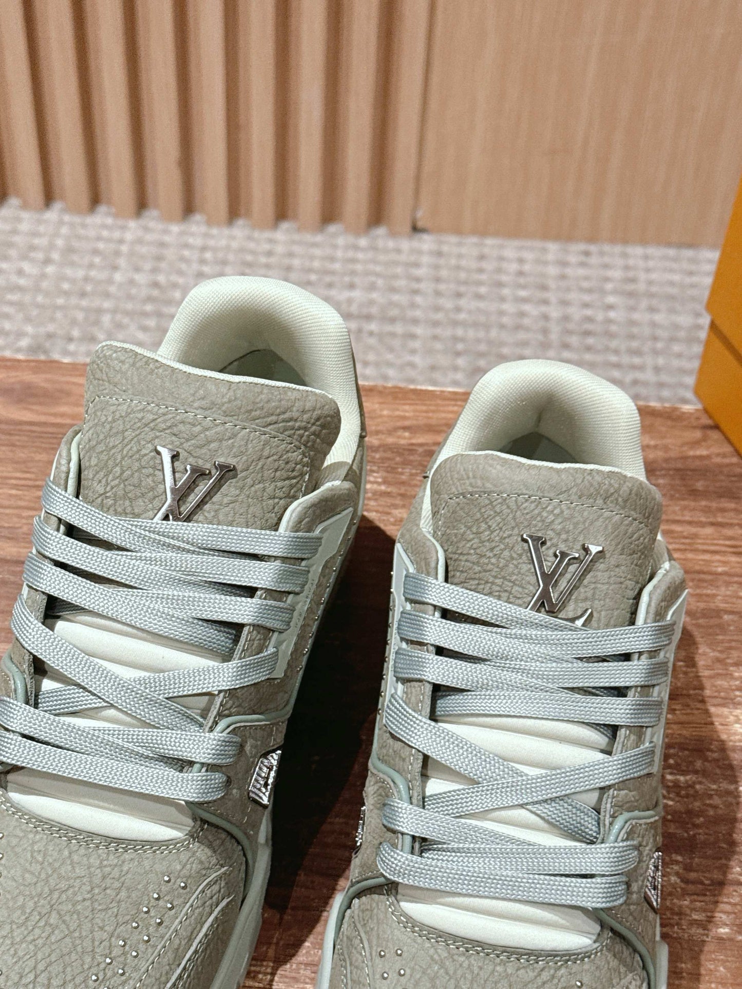 LV Trainer Series 14