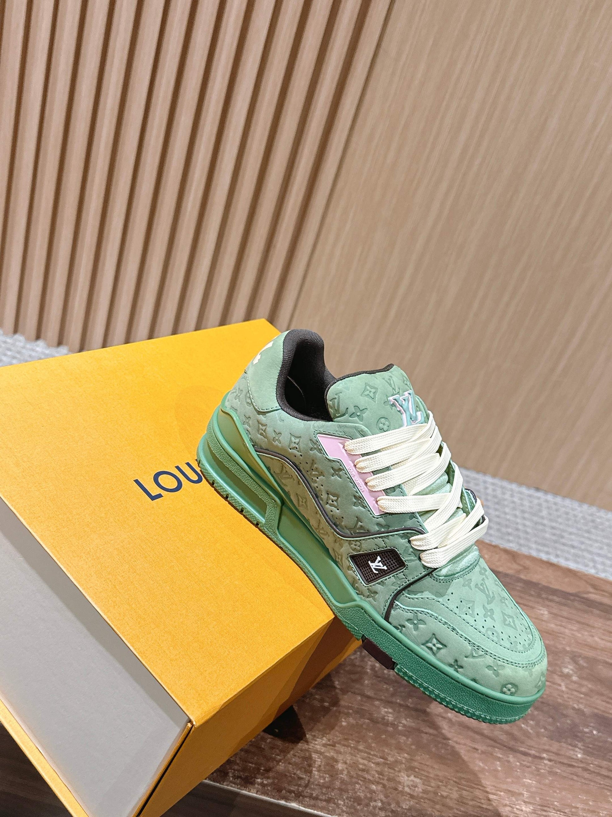 LV Trainer Series 12
